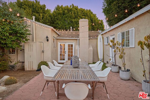2903 Delaware Avenue, Santa Monica, CA 90404