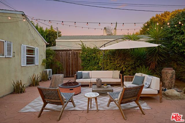 2903 Delaware Avenue, Santa Monica, CA 90404