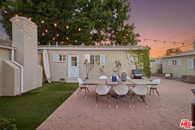 2903 Delaware Avenue, Santa Monica, CA 90404