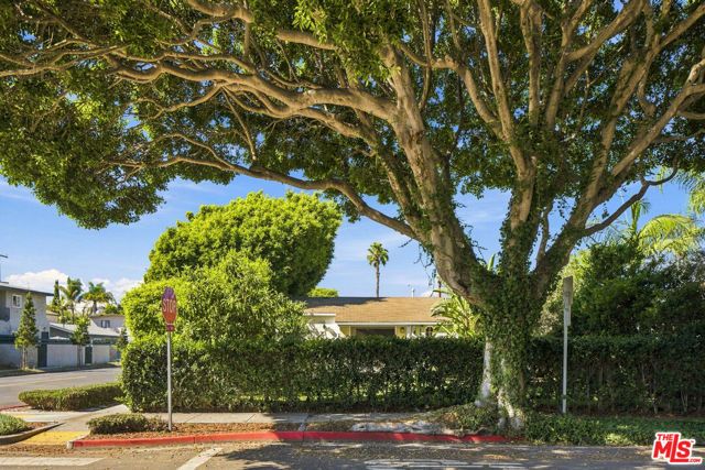 2903 Delaware Avenue, Santa Monica, CA 90404