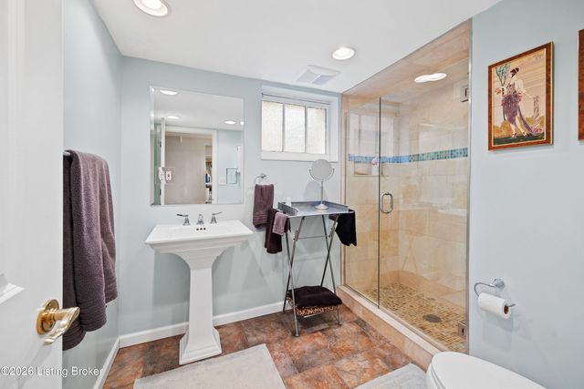 1906 Rutherford Ave, Louisville, KY 40205