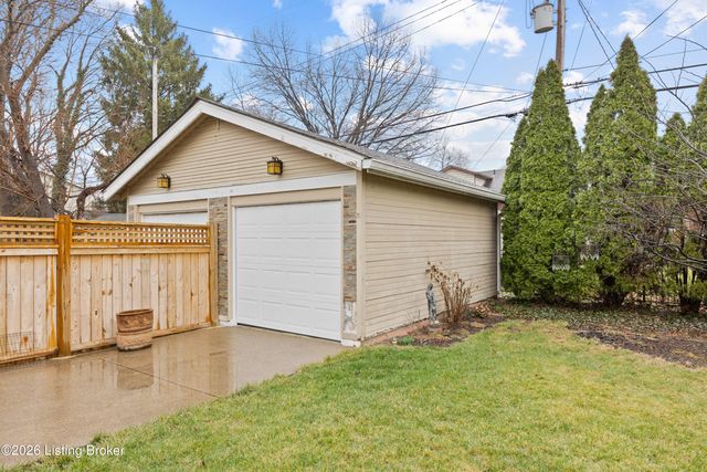 1906 Rutherford Ave, Louisville, KY 40205