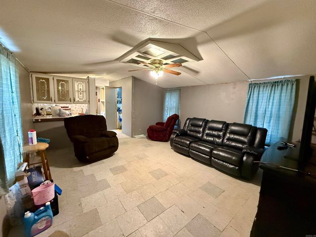 618 Polk Road 24, Cove, AR 71937