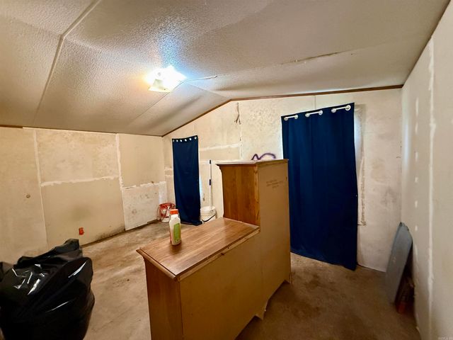 618 Polk Road 24, Cove, AR 71937