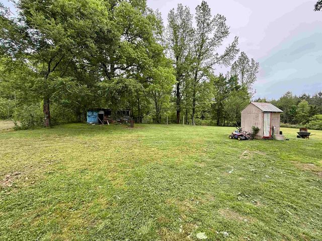 618 Polk Road 24, Cove, AR 71937