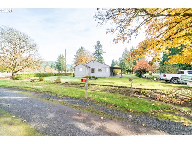 46280 LYONS MILL CITY Dr, Lyons, OR 97358