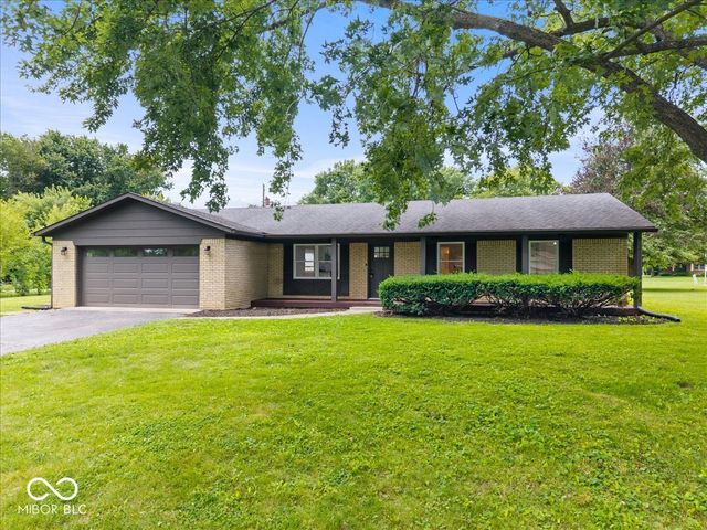 66 Plainview, Avon, IN 46123