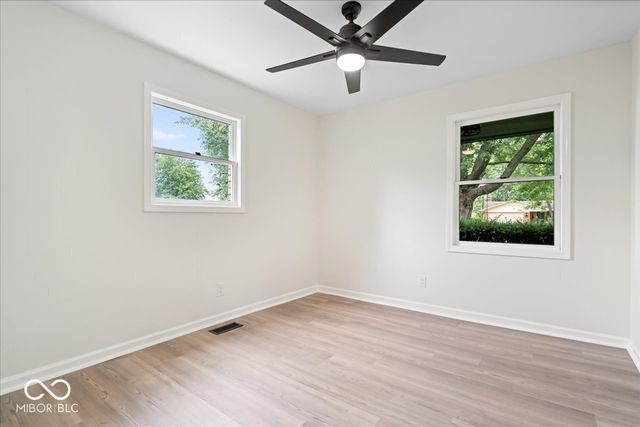 66 Plainview, Avon, IN 46123