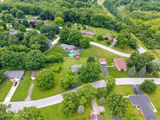 66 Plainview, Avon, IN 46123