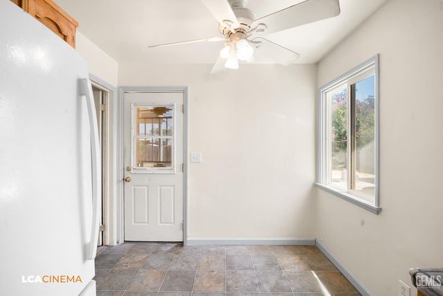 2902 Morse Court, Bakersfield, CA 93308