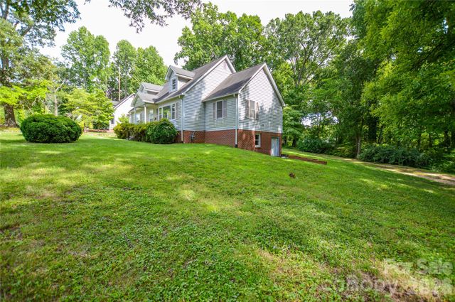 1800 Brantley Road, Kannapolis, NC 28083