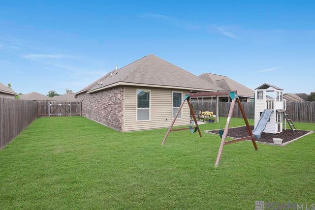 42351 Carterstone Ave, Prairieville, LA 70769