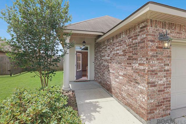 42351 Carterstone Ave, Prairieville, LA 70769