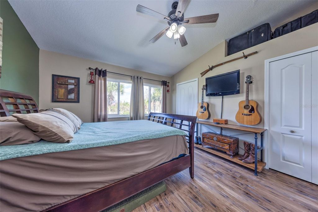 Image 17 of property listing at 30243 LACLEDES LANE, Wesley Chapel, FL 33543