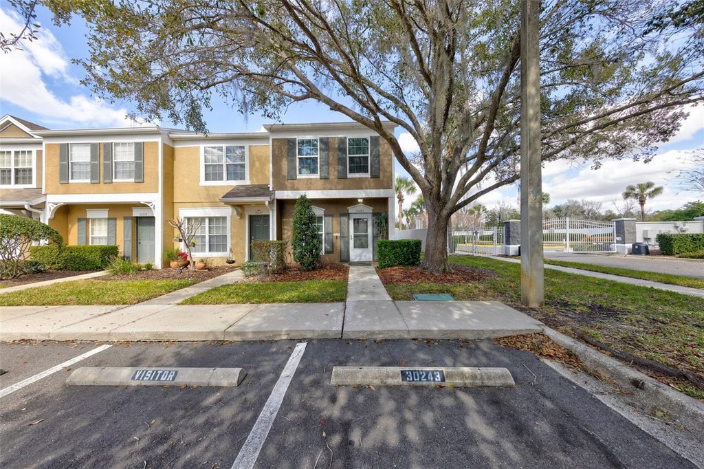 Image 24 of property listing at 30243 LACLEDES LANE, Wesley Chapel, FL 33543
