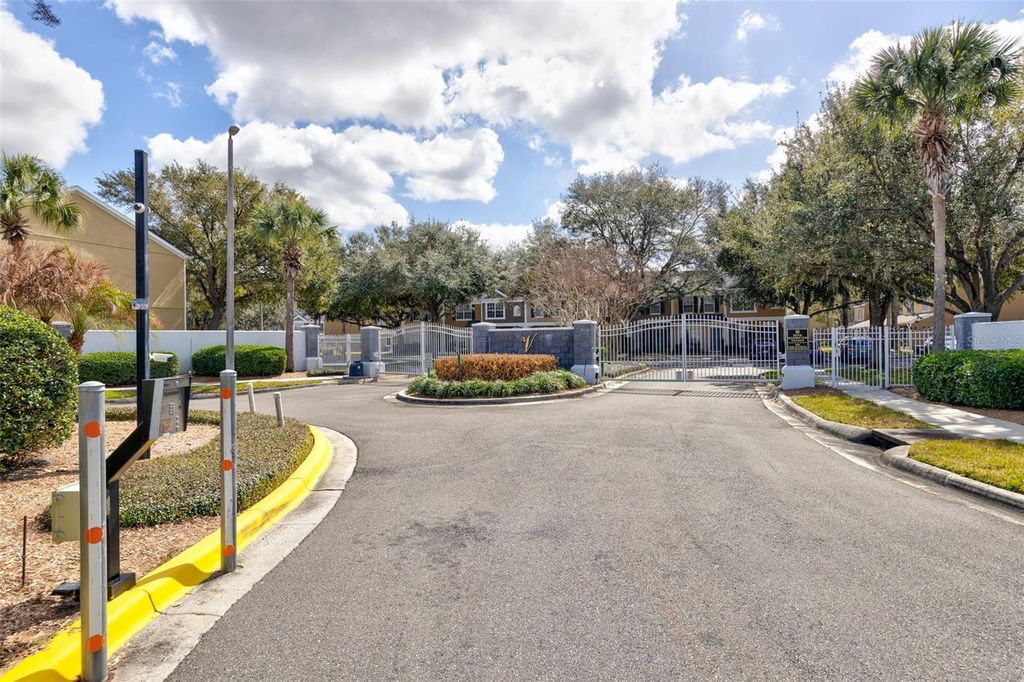 Image 28 of property listing at 30243 LACLEDES LANE, Wesley Chapel, FL 33543