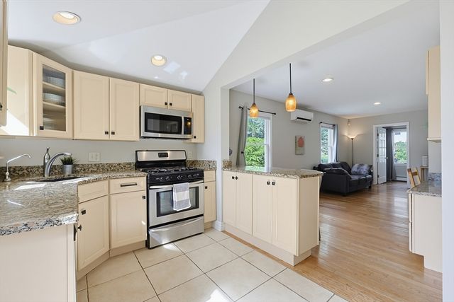 54 Gainsville Rd, Dedham, MA 02026