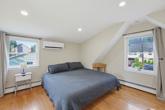 54 Gainsville Rd, Dedham, MA 02026