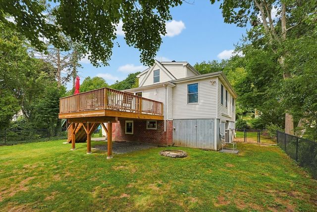 54 Gainsville Rd, Dedham, MA 02026