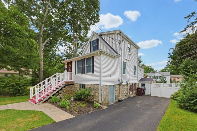 54 Gainsville Rd, Dedham, MA 02026