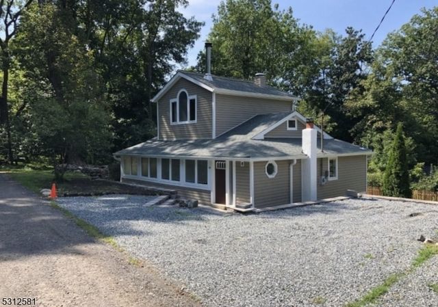 2 Oakland Ave, Hope Twp., NJ 07825