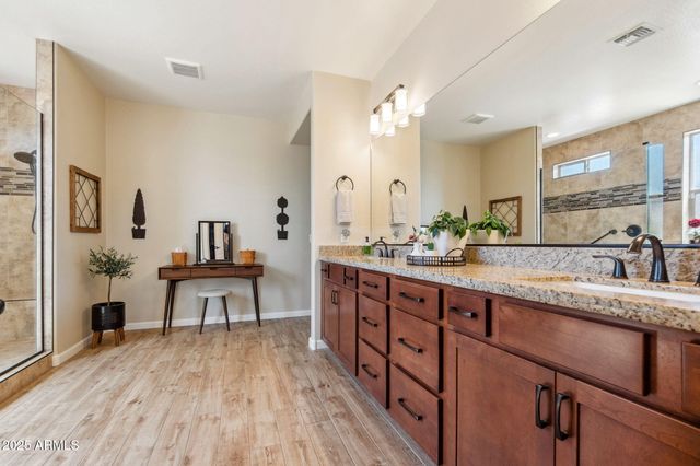 707 LUNAR VIEW Way, Chino Valley, AZ 86323