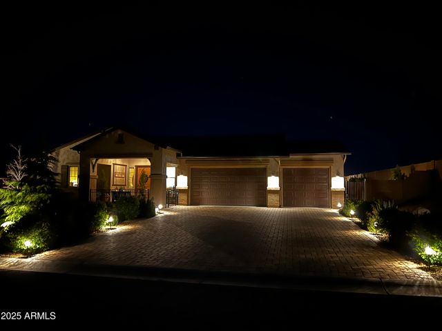 707 LUNAR VIEW Way, Chino Valley, AZ 86323