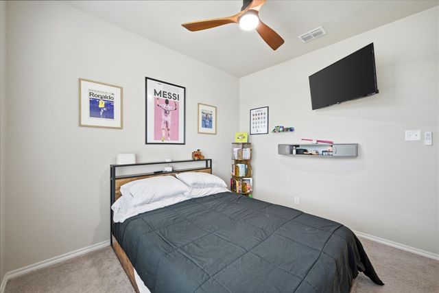 924 Ravenwood Lane, Van Alstyne, TX 75495