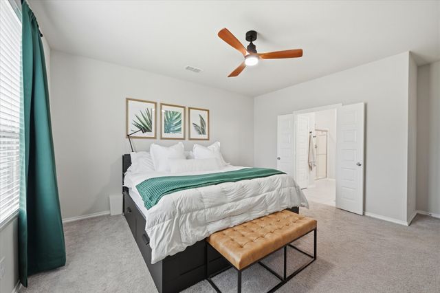 924 Ravenwood Lane, Van Alstyne, TX 75495