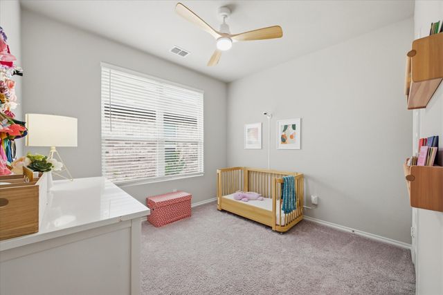 924 Ravenwood Lane, Van Alstyne, TX 75495