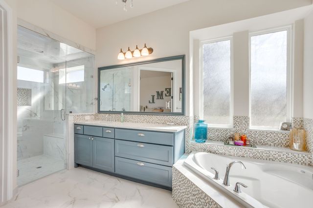 650 Prairie Timber Road, Burleson, TX 76028