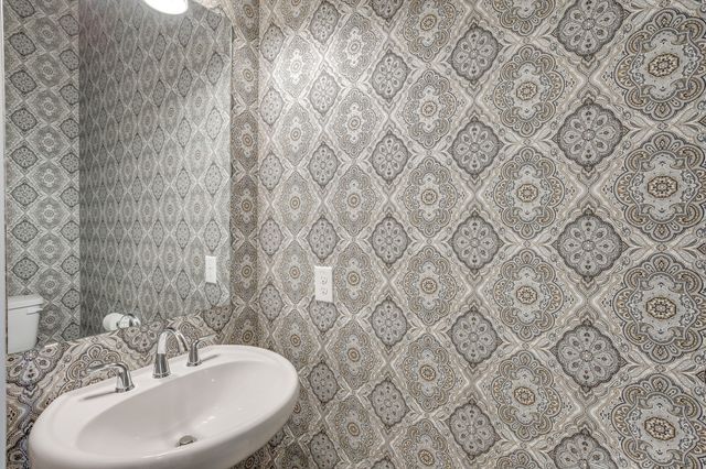 650 Prairie Timber Road, Burleson, TX 76028