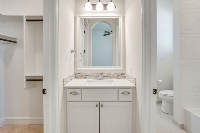 650 Prairie Timber Road, Burleson, TX 76028