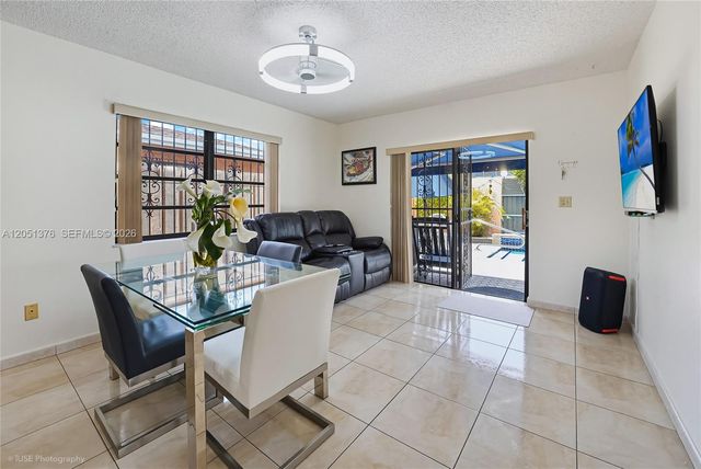 4001 W 10th Ct, Hialeah, FL 33012