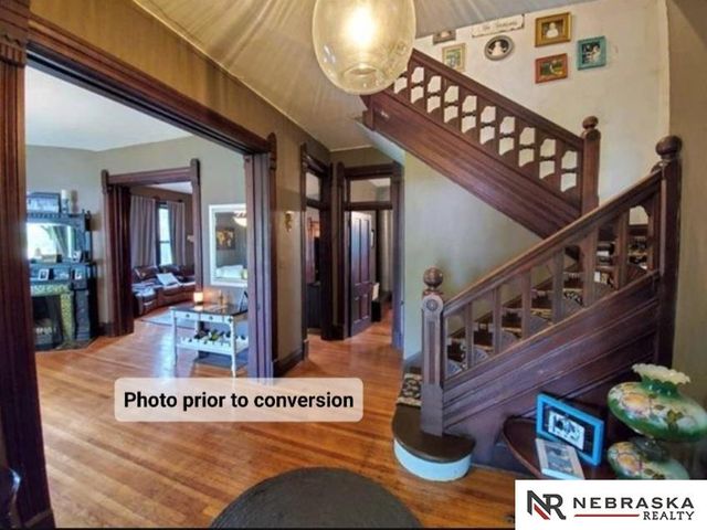 1936 S 33 Street, Omaha, NE 68105