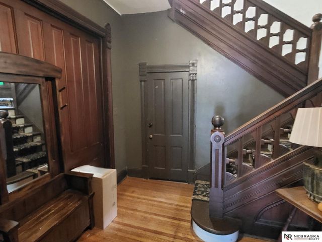 1936 S 33 Street, Omaha, NE 68105