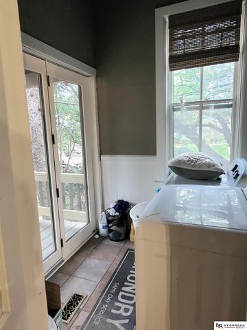 1936 S 33 Street, Omaha, NE 68105