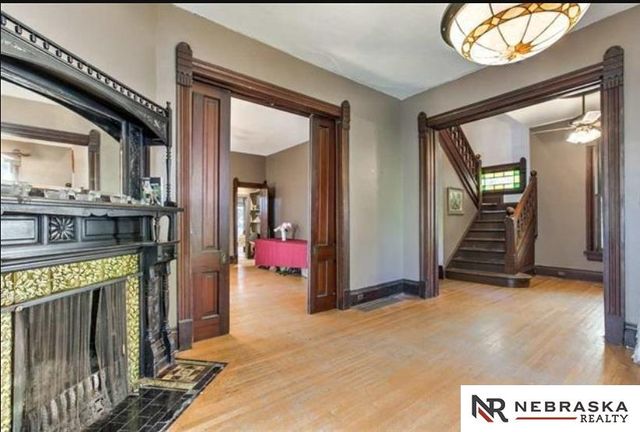 1936 S 33 Street, Omaha, NE 68105