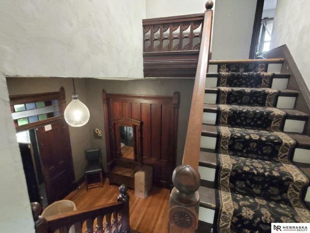 1936 S 33 Street, Omaha, NE 68105