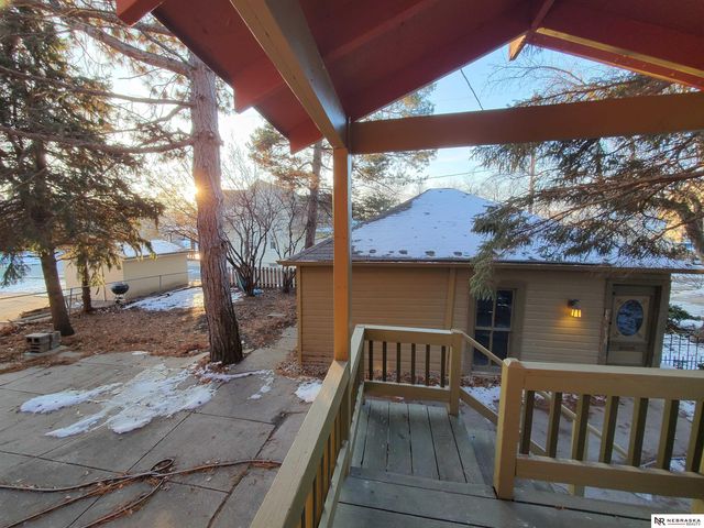 1936 S 33 Street, Omaha, NE 68105