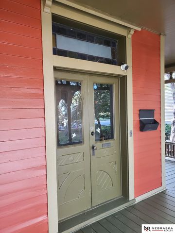 1936 S 33 Street, Omaha, NE 68105