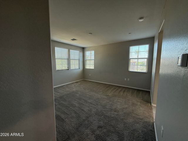 2669 S PEPPERTREE Drive 101, Gilbert, AZ 85295