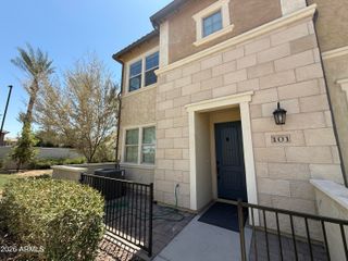 2669 S PEPPERTREE Drive 101, Gilbert, AZ 85295