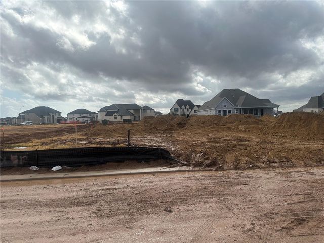 707 Huckleberry Haven Drive, Richmond, TX 77406