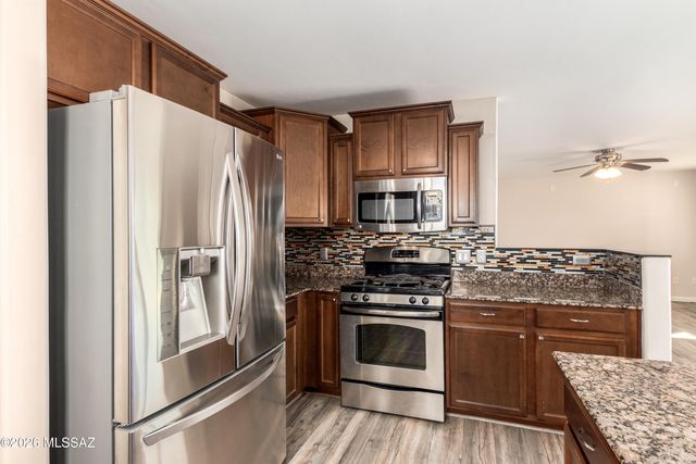 1277 W Cherasco Way, Oro Valley, AZ 85737