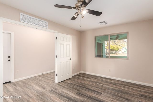 1277 W Cherasco Way, Oro Valley, AZ 85737