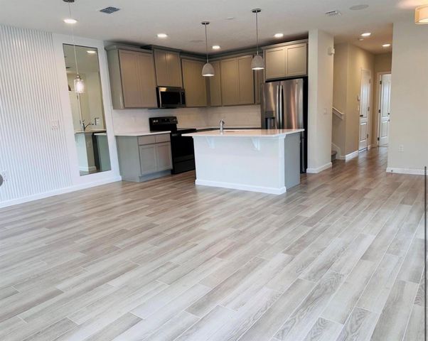 2895 NARCOOSSEE COMMONS WAY, St Cloud, FL 34771