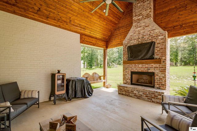 385 BROWN FUNDERBURK ROAD, Calhoun, LA 71225