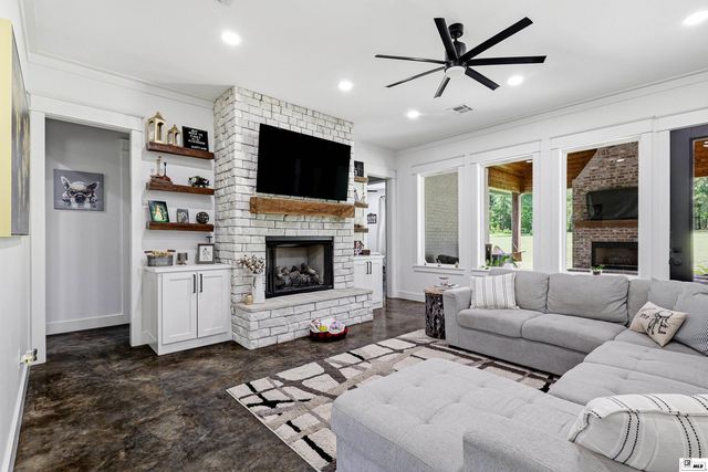 385 BROWN FUNDERBURK ROAD, Calhoun, LA 71225