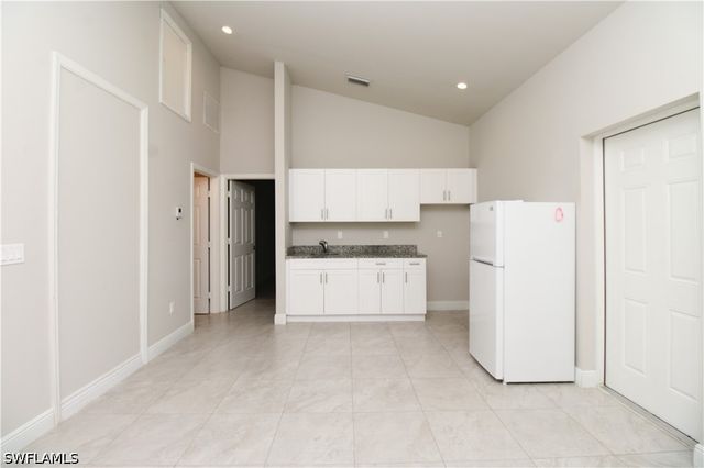 2861 Tropicana BLVD A1, Naples, FL 34116